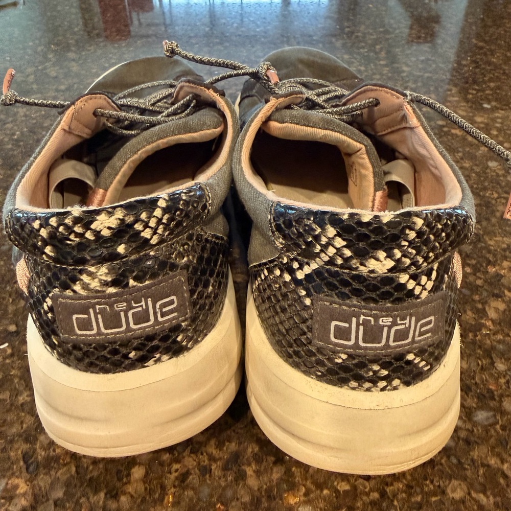 Hey Dude Women’s  Gray and Pink Casual Sneakers